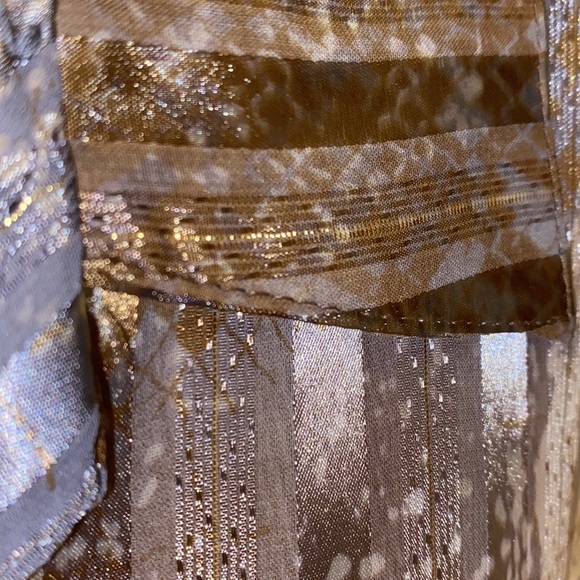 Tanjay Women’s Long Sleeve Button Down gold/ Tan Blouse Size 24W - Picture 4 of 11